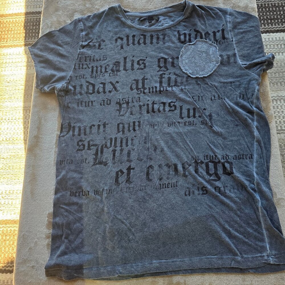 Jack and Jones T shirt large, Rare piece